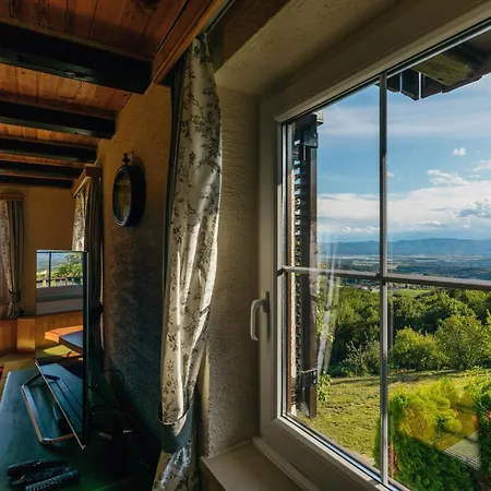 Cosy Hill Rucman With A Breathtaking View Casa vacanze Zgornja Pohanca