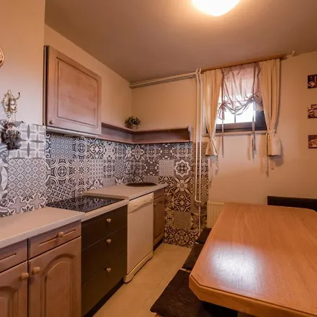 Cosy Hill Rucman With A Breathtaking View Zgornja Pohanca