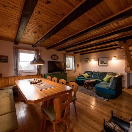 Casa vacanze Cosy Hill Rucman With A Breathtaking View Zgornja Pohanca