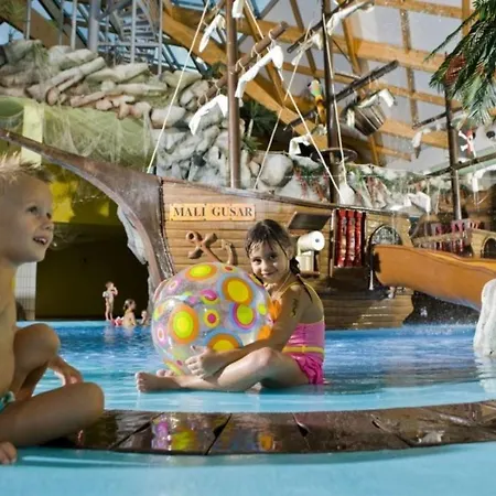 Cosy Hill Rucman With A Breathtaking View Сasa de vacaciones *