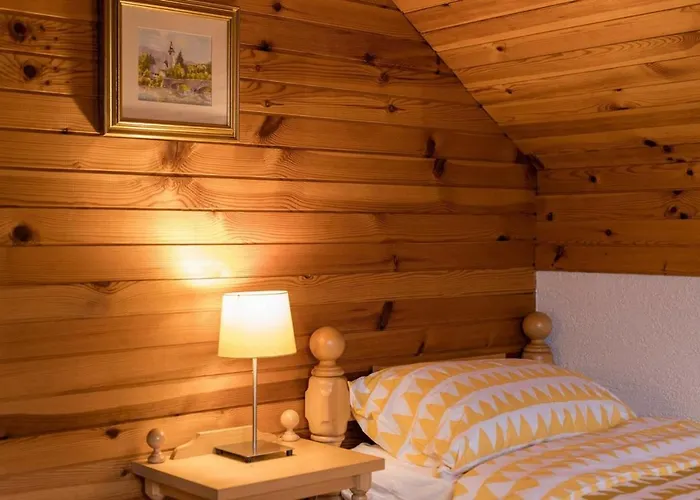 Casa de Férias Cosy Hill Rucman With A Breathtaking View *