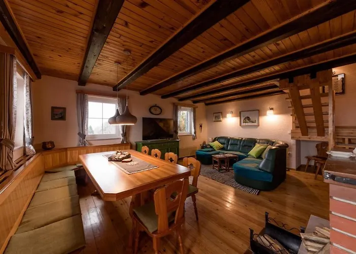 Casa de Férias Cosy Hill Rucman With A Breathtaking View Zgornja Pohanca